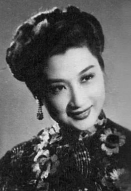 周曼华