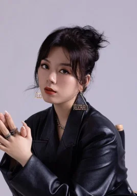 周冰倩