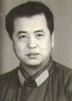 李世明