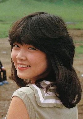 洞口依子