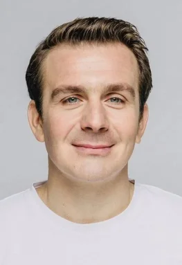 安东·瓦西利耶夫