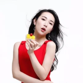 周婧