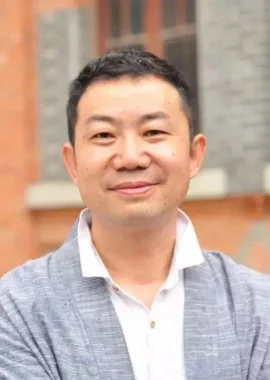 陈建忠