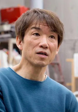 山本起也
